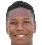Adrian Ascues